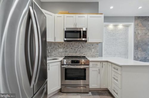 1711 27th St, Philadelphia PA  19121-2824 exterior