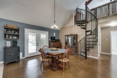 1511 Walnut Grv Rd, Midlothian TX  76065-4749 exterior