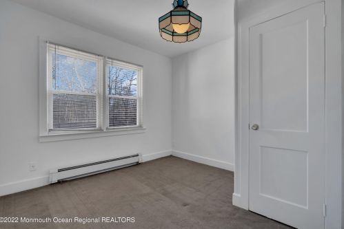 237 Cassville Rd, Jackson Twp NJ  08527-4717 exterior