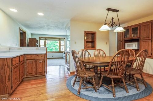 14601 Oklahoma Ave, Waukesha, WI 53151-4446