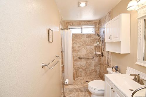 9346 Telkaif St, Lakeside CA  92040-5808 exterior