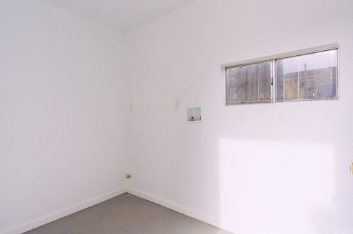 1724 Lemon Ave, Long Beach CA 90813-2117 exterior