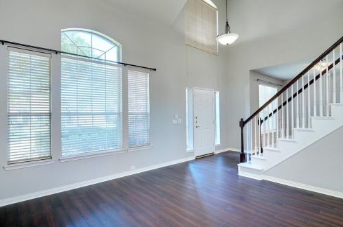 4236 Winding Brook Dr, Plano TX  75093-6901 exterior