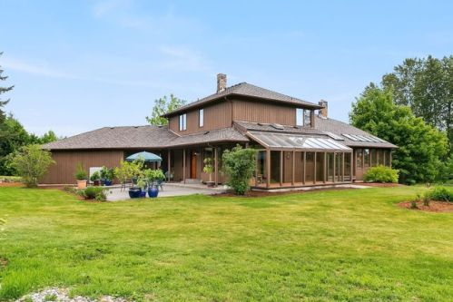17230 185th Ave, Woodinville, WA 98072-9630