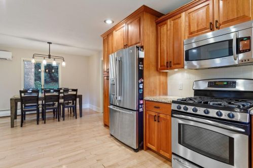6201 Sunny Ln, Minneapolis, MN 55428-2732