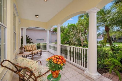 8017 Wilfredo Ct, Naples, FL 34114-2694