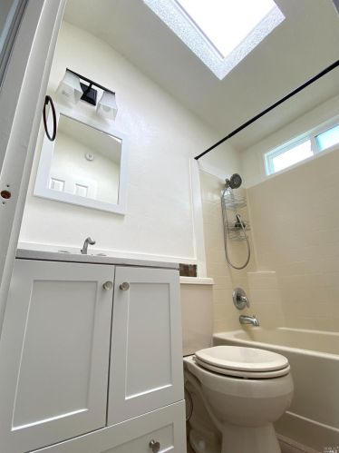 110 El Crystal Dr, Santa Rosa CA  95409-7909 exterior