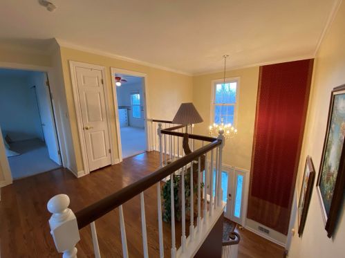 1947 Glen Oaks Ln, Thiensville WI  53092-2903 exterior