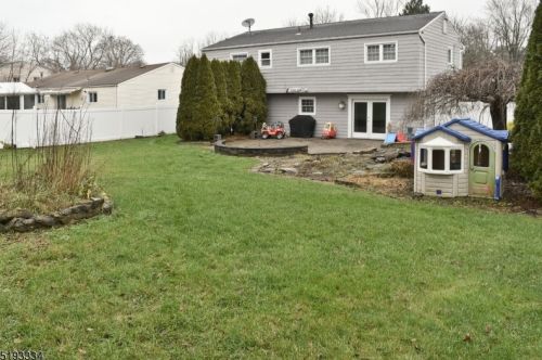 130 College View Dr, Hackettstown NJ  07840-1022 exterior