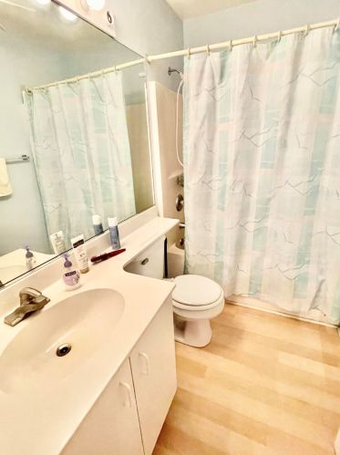 676 Malayan Ct, Fort Pierce FL  34982-3938 exterior
