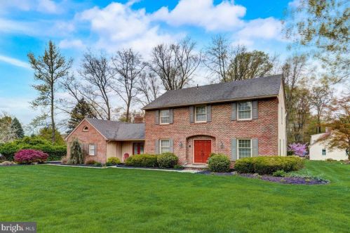 101 Cedar Ln, Lansdale, PA 19446-1541