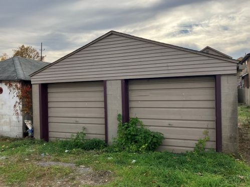 4614 5th Ave, Beaver Falls PA  15010-3320 exterior