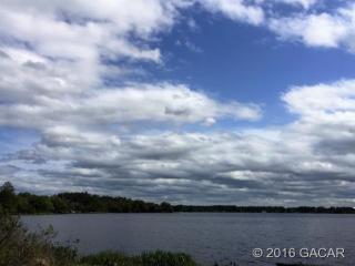 295 Star Lake Dr, Cross Creek, FL 32640-6313