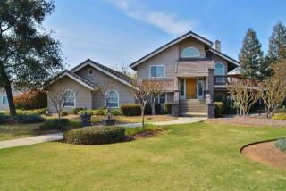 5397 Indianola Ave, Clovis, CA 93619-8830