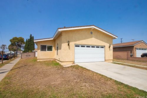 9725 Mount Dana Cir, Buena Park, CA 90620-4223