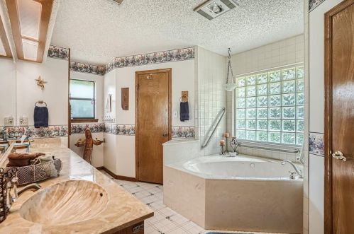 4214 Madrid Dr, Georgetown TX 78628-1306 exterior