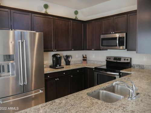 7541 30th Ave, Phoenix AZ  85051-7597 exterior