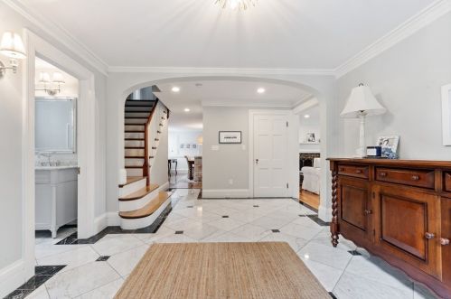 205 Sohier St, Cohasset MA  02025-1378 exterior