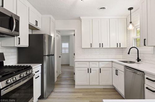 5843 Clinton Ave, Minneapolis MN  55419-2534 exterior