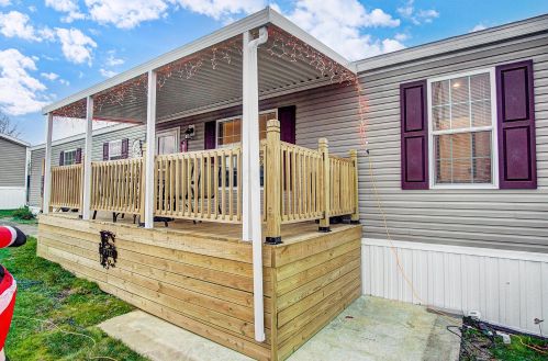 4795 Snowdrift Ln, Zanesville OH  43701-7098 exterior