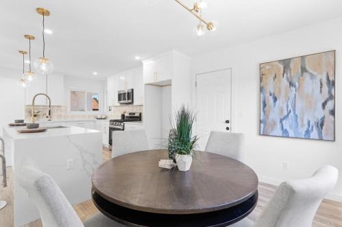 6841 Airoso Ave, San Diego CA  92120-5301 exterior