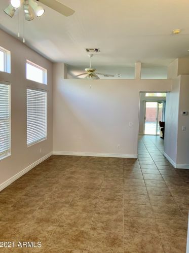 17647 17th St, Phoenix, AZ 85022-2113