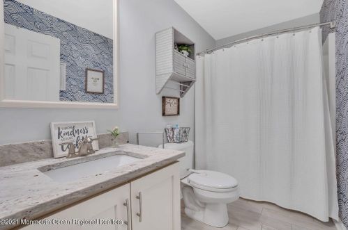 2903 Harrison St, Belmar NJ 07719-4307 exterior