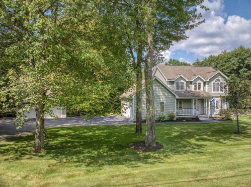 45 Connemara Dr, Chichester, NH 03258-6041