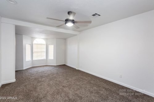 3044 39th Ave, Phoenix AZ 85029-3117 exterior