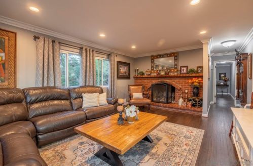 751 Grade Rd, Alpine, CA 91901-2913