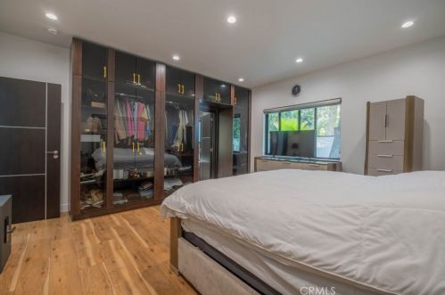 3411 Chevy Chase Dr, Glendale CA  91206-1418 exterior