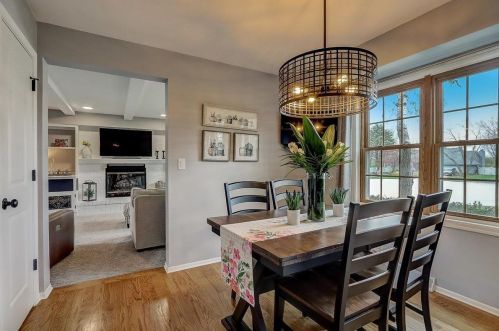 13190 Scarborough Dr, Waukesha WI  53151-6122 exterior