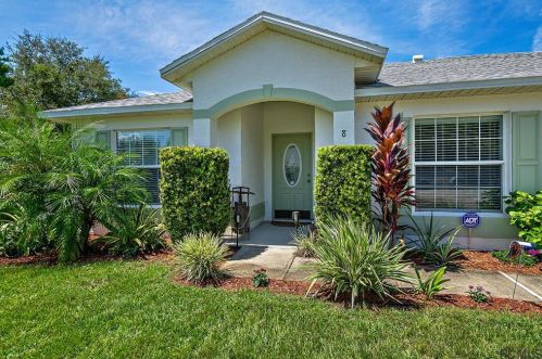 8 Firethorn Ln, Palm Coast, FL 32137-9227