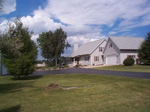 16823 Nachtwey Rd, Maribel, WI 54227-9755