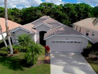 1916 Wyndham Dr, Sarasota, FL 34235-9165