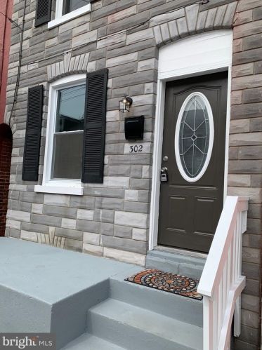 302 Coral St, Lancaster, PA 17603-5134