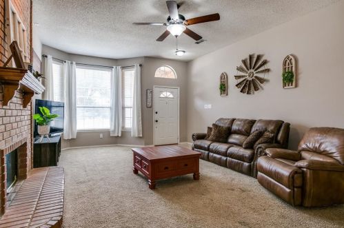 9057 Tyne Trl, Fort Worth TX  76118-7506 exterior