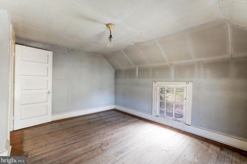 12841 James Monroe Hwy, Leesburg VA  20176-5340 exterior