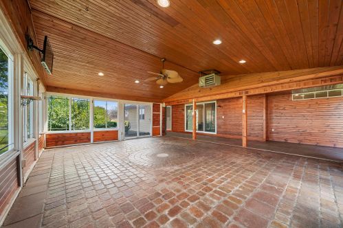 8328 Martinsburg Rd, Mount Vernon OH  43050-9506 exterior