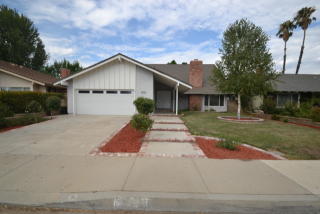 25164 Avenida Ignacio, Santa Clarita CA  91355-3033 exterior
