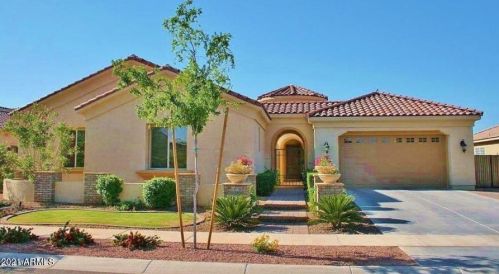 685 Kaibab Pl, Chandler, AZ 85248-5064