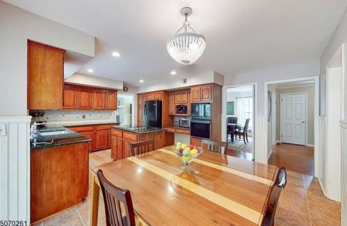 3 Country Ln, Califon NJ  07830-3437 exterior
