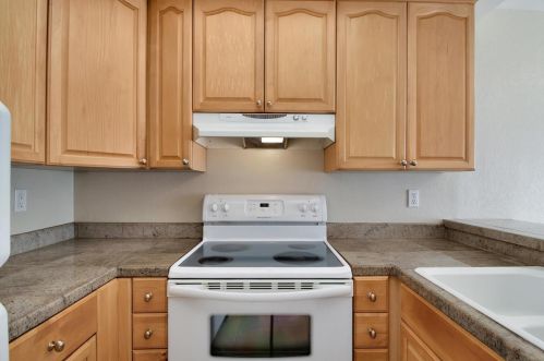 708 Cassaday Ct, San Jose CA  95136-1918 exterior