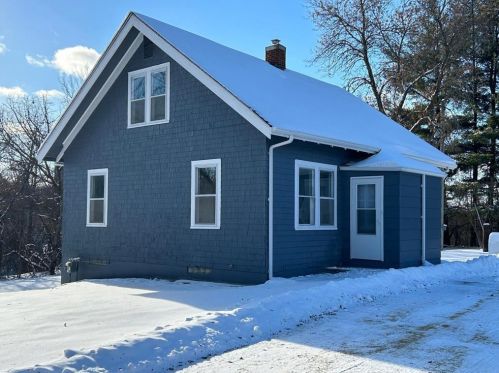 225 Zindaus St, East Farmington, WI 54020-8059