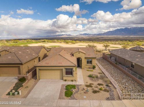 5513 Pinkley Peak Dr, Green Valley, AZ 85622-8109