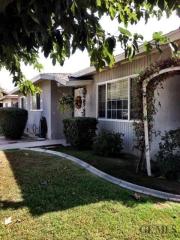 3819 Sechrest Ave, Bakersfield, CA 93309-5126