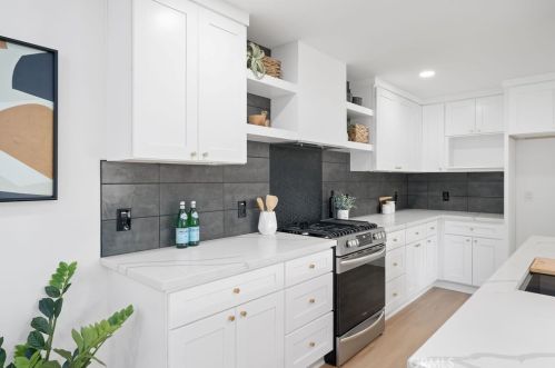 450 Pecan St, Pismo Beach CA  93420-3816 exterior