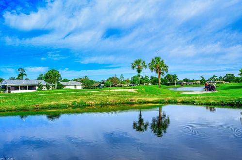 4456 Lakewood Blvd, Naples, FL 34112-6124