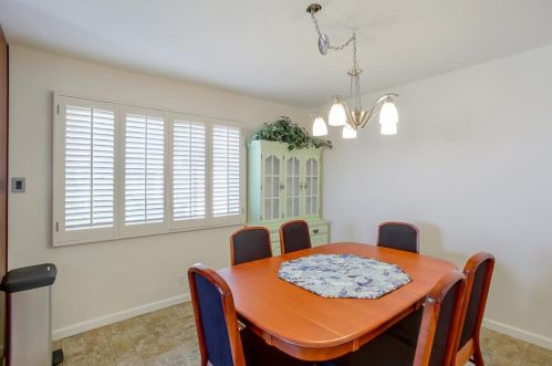 271 Goodwin Dr, San Bruno CA  94066-1660 exterior