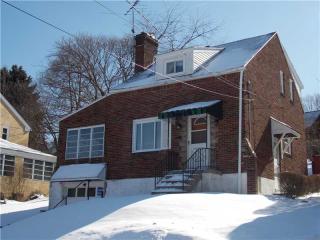 150 Summerfield Dr, Whitaker, PA 15120-3347